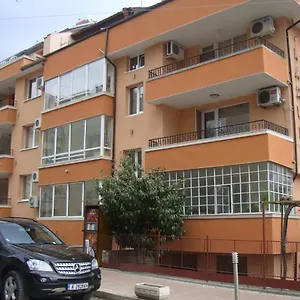 Pensjonat Lazur, Burgas
